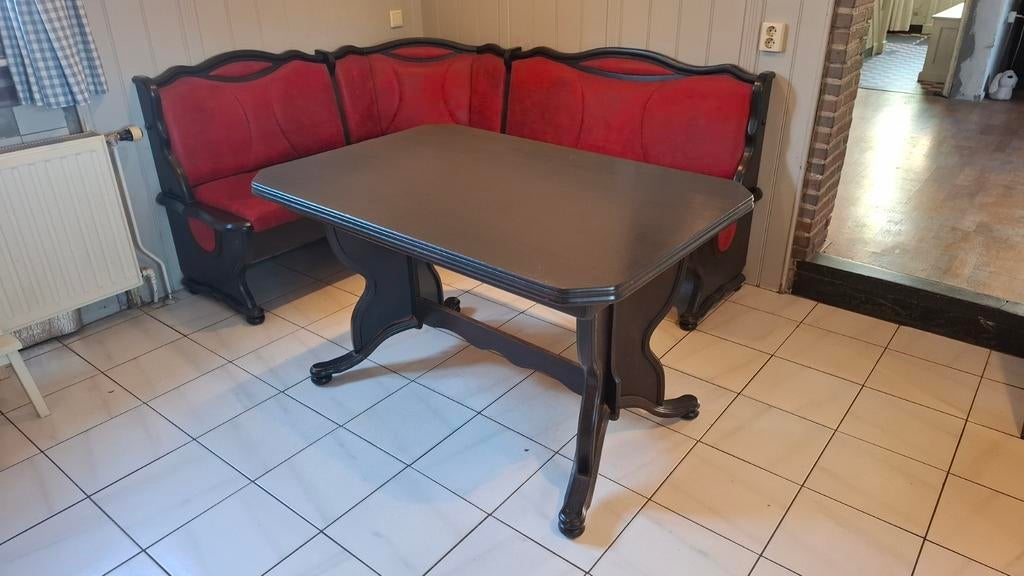 Duitse eethoek rood gestoffeerd, Huis en Inrichting, Complete eetkamers, Ophalen, Gebruikt, Duits, Klassiek, Landelijk, Minder dan 4 stoelen
