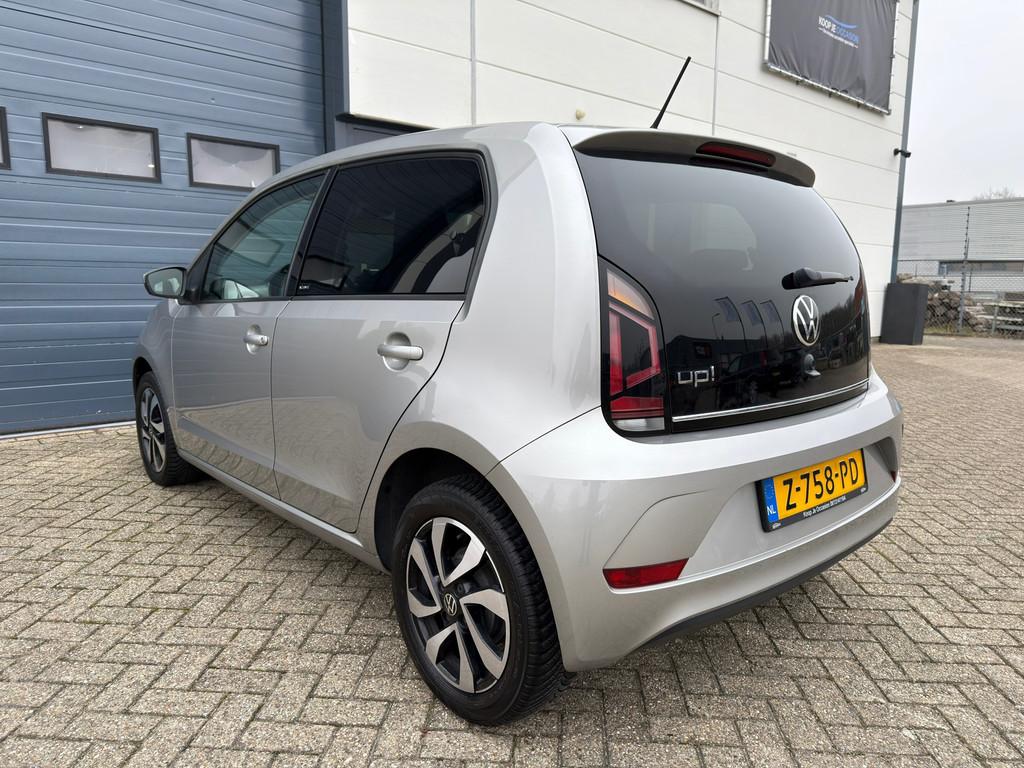 Volkswagen Up! Active 1.0 Bluemotion Lane assist | Climate, Stof, Gebruikt, Met garantie (alle), 4 stoelen
