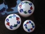 Boerenbont set van 3 bonbon schaaltjes Boerenbond, Huis en Inrichting, Gebruikt, Ophalen of Verzenden, Schaal of Schalen, Aardewerk