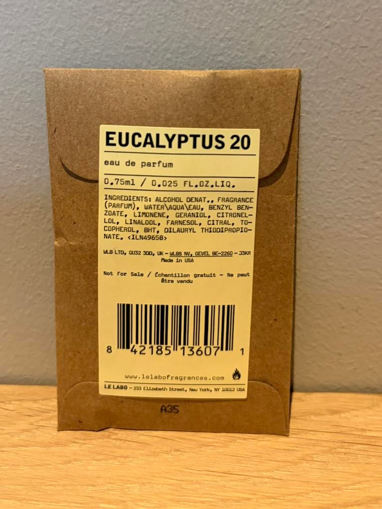 Le Labo Eucalyptus 20 Eau de Parfum 0,75 ml, Sieraden, Tassen en Uiterlijk, Uiterlijk | Parfum, Ophalen of Verzenden, Zo goed als nieuw