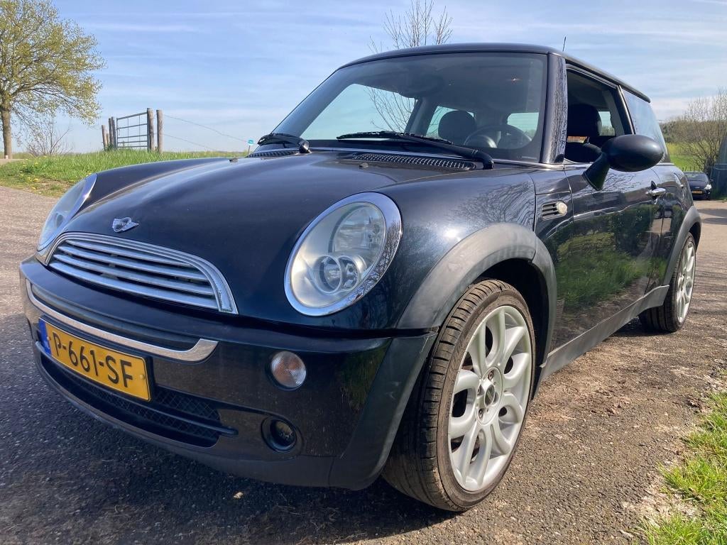 Te koop: Nette Mini ONE 1.6 16V 2006 Zwart, Auto's, Mini, Bedrijf, One, ABS, Airbags, Airconditioning, Electronic Stability Program (ESP)