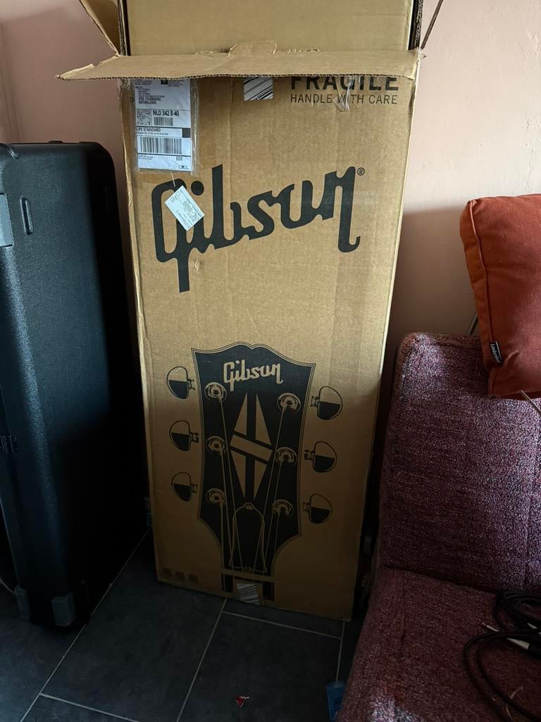 Gibson gitaar verzenddoos, Ophalen, Zo goed als nieuw, Elektrische gitaar
