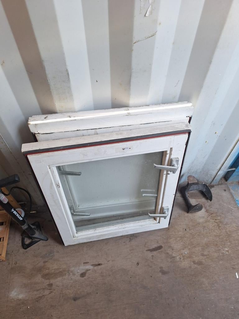 Klein deelbaar raam/deur (boerendeur idee), Doe-het-zelf en Verbouw, Deuren en Horren, Ophalen, Glas, Buitendeur, 200 tot 215 cm