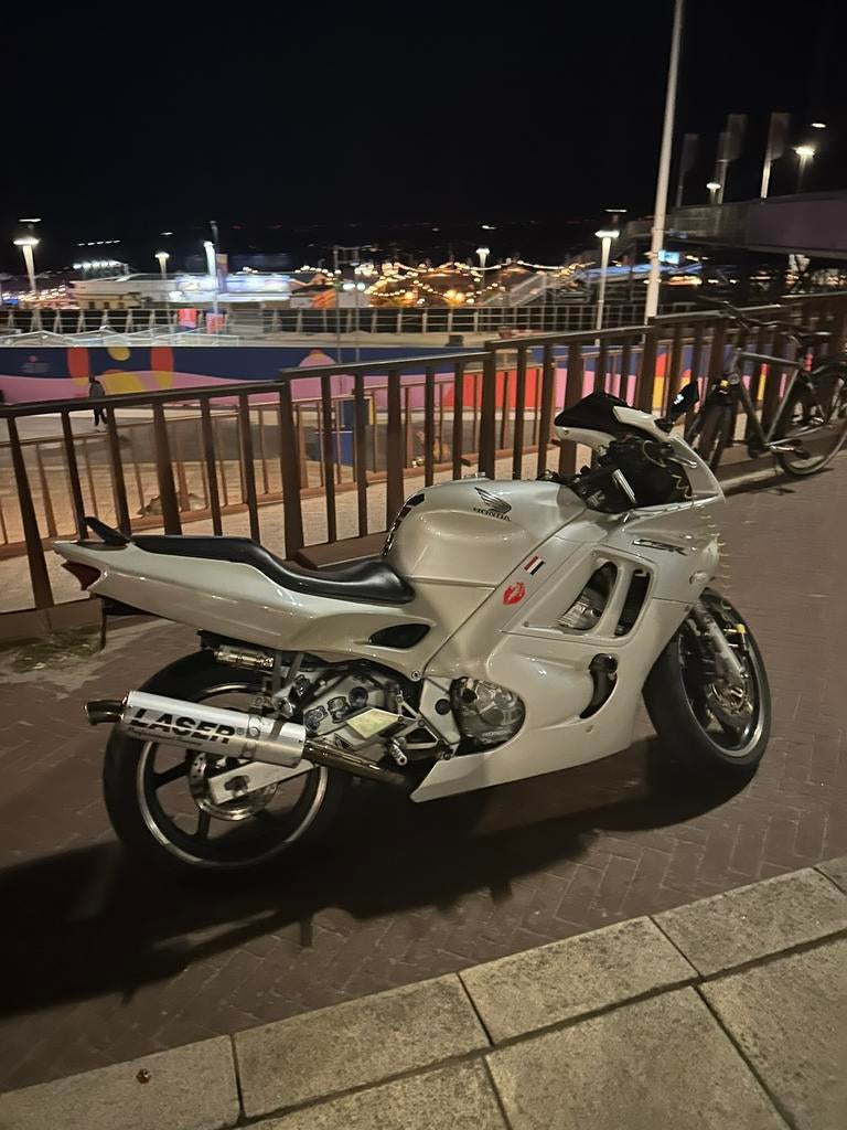 Honda CBR 600F, Motoren, Ophalen of Verzenden, Gebruikt