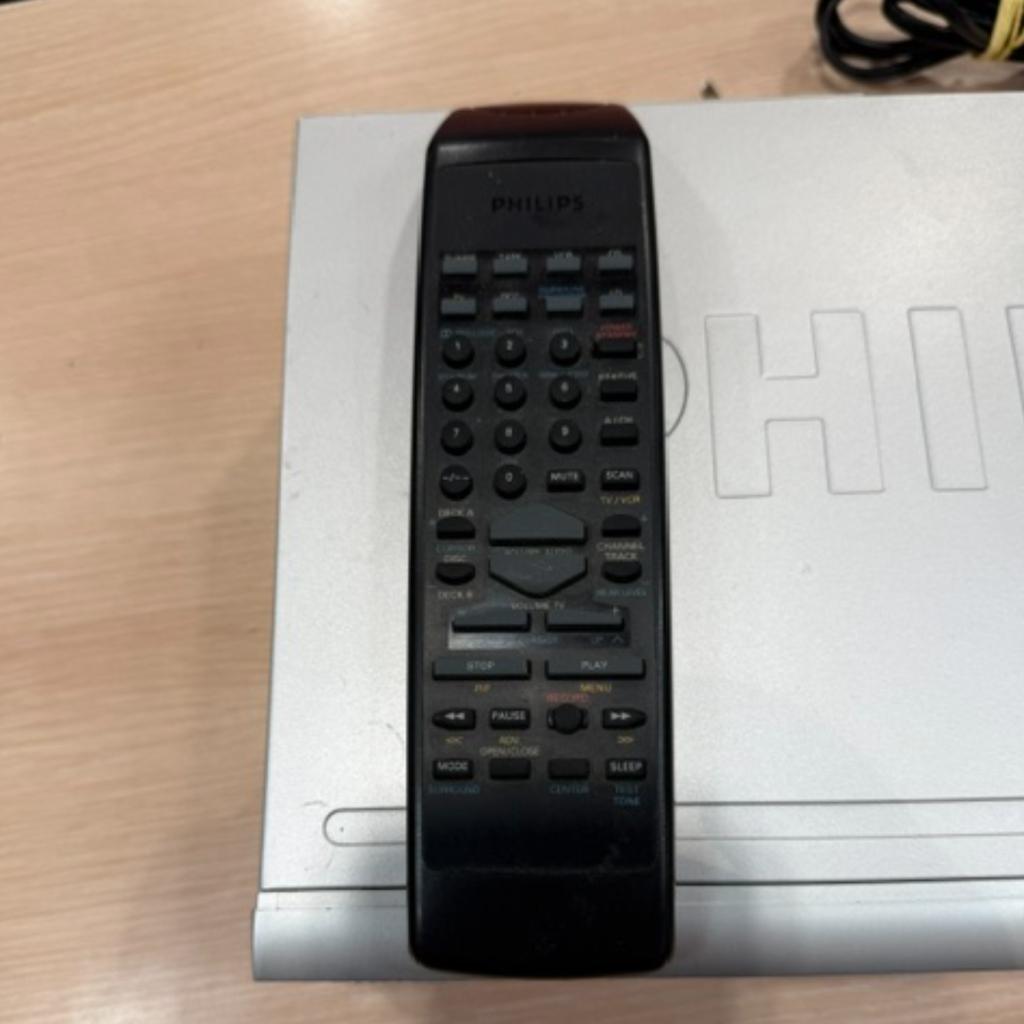 Philips turbodrive  hifi videorecorder met afstandsbediening, Philips, Zo goed als nieuw, Support@philips.com, Philips Center
Amstelplein 2
1096 BC Amsterdam
Netherlands