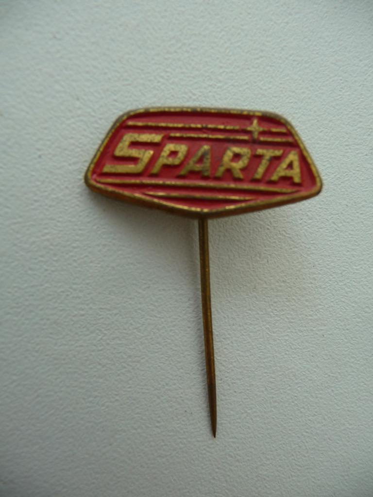 oud metalen speldje - SPARTA -, Ophalen of Verzenden, Gebruikt, Merk, Speldje of Pin
