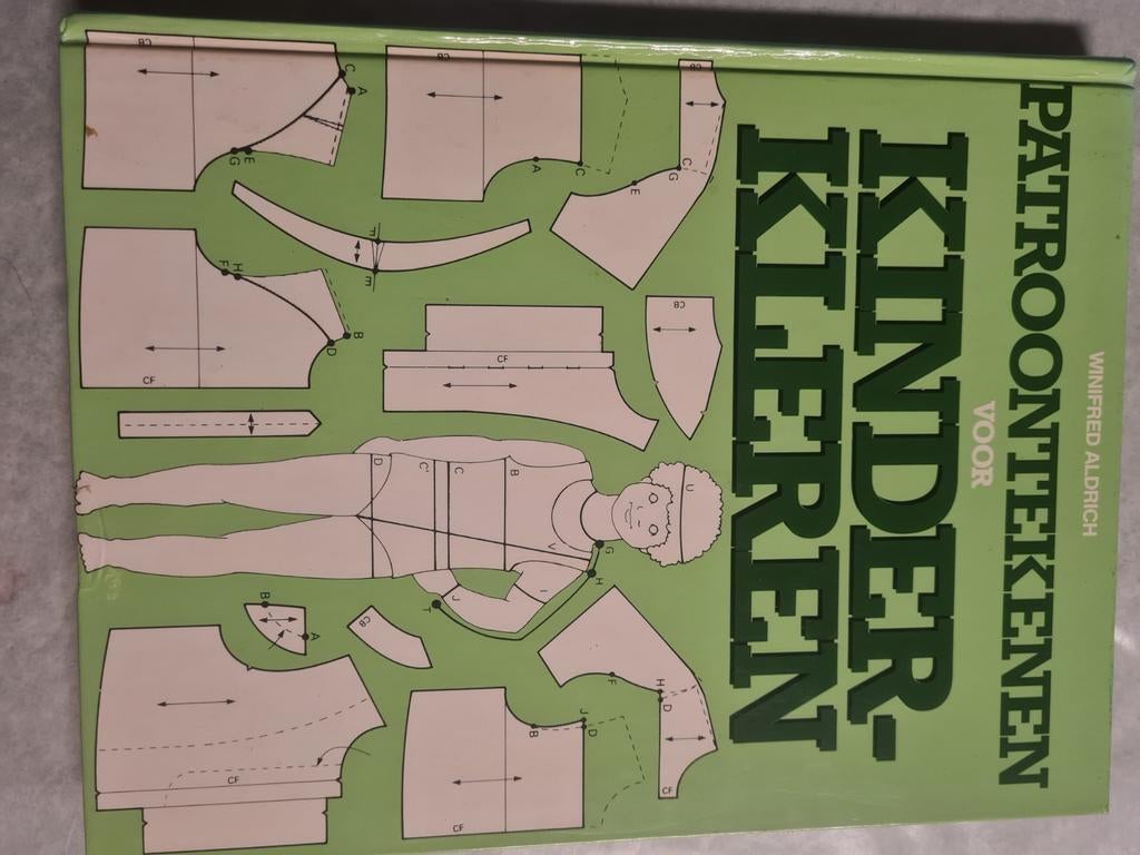 Patroontekenen voor Kinderkleren - Winifred Alorich, Ophalen