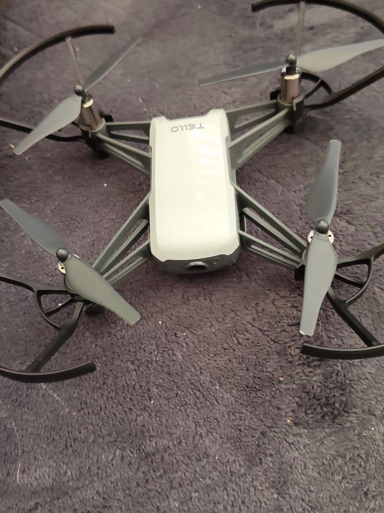 DJI Tello Drone - Bestuurbaar met elke Bluetooth controller, Ophalen of Verzenden