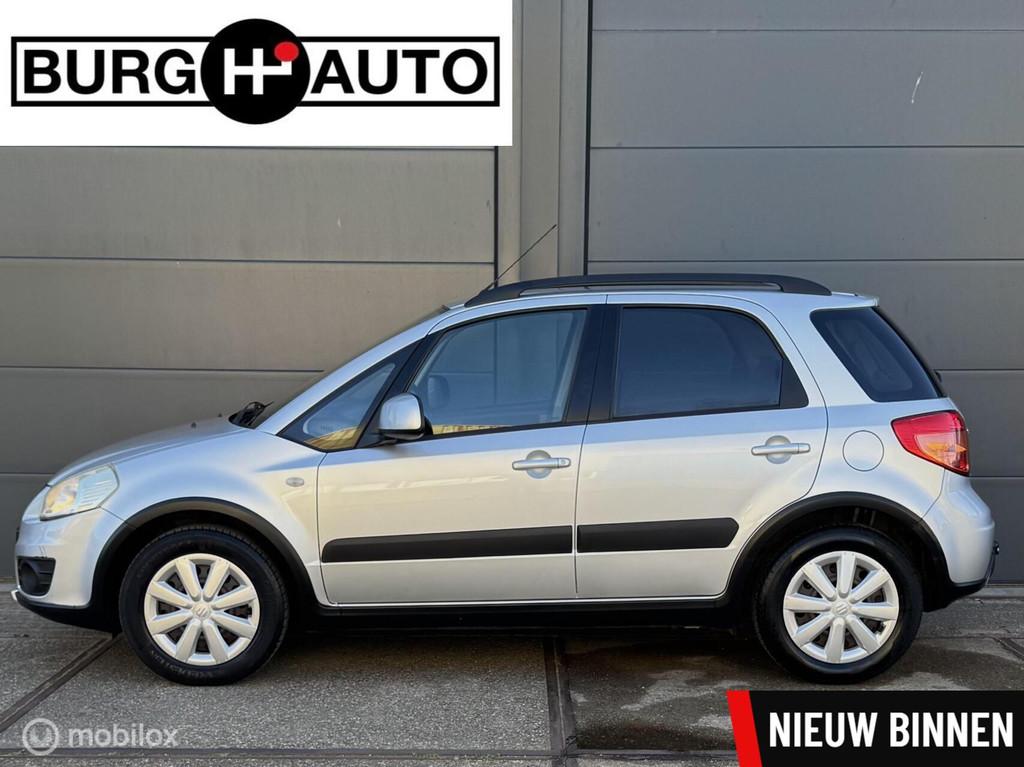 Suzuki SX4 1.6 Comfort - AIRCO - STOELVERWARMING - TREKHAAK, Auto's, Suzuki, Voorwielaandrijving, Euro 5, Stof, Gebruikt