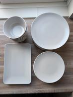 IKEA FÄRGKLAR servies set lichtgrijs, Ophalen, Zo goed als nieuw, Effen, Aardewerk