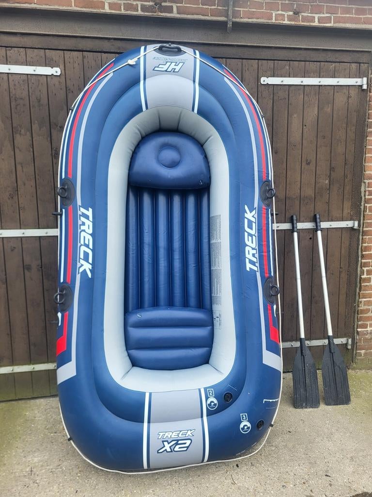 Hydro force treck X2 opblaasboot, Ophalen, Zo goed als nieuw