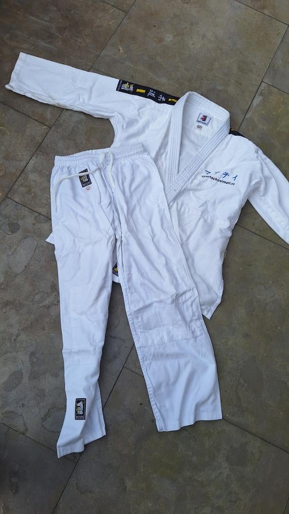 Matsuru wit pak maat 160 Broek en jas, Maat XS of kleiner, Judo, Ophalen of Verzenden, Zo goed als nieuw