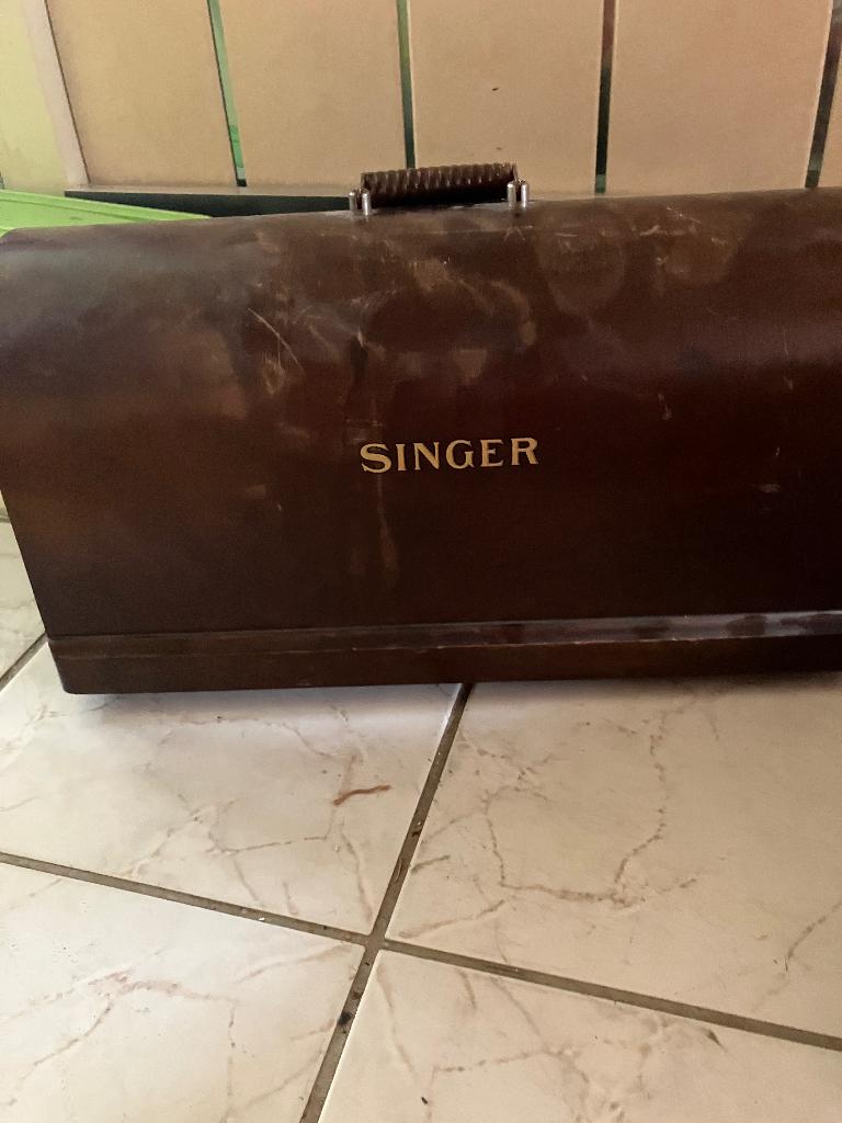 Antieke naaimachine, Ophalen of Verzenden