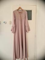 Elegante Roze Kaftan met Borduurwerk, Ophalen of Verzenden