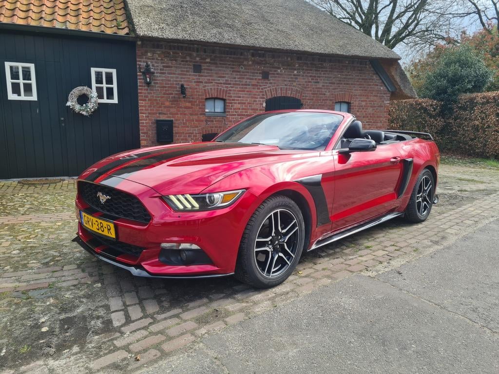 Ford mustang california special nieuwstaat!! Full option !!, Auto's, Automaat, Achterwielaandrijving, 4 cilinders, Cabriolet