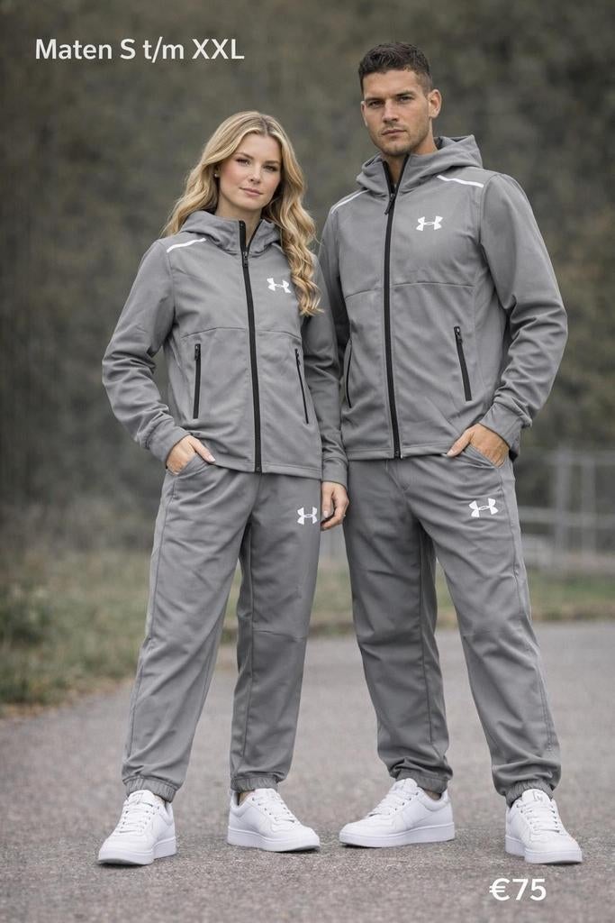 Under Armour Trainingspak - Diverse Maten, Kleding | Dames, Sportkleding, Nieuw, Ophalen of Verzenden, Fitness of Aerobics, Grijs