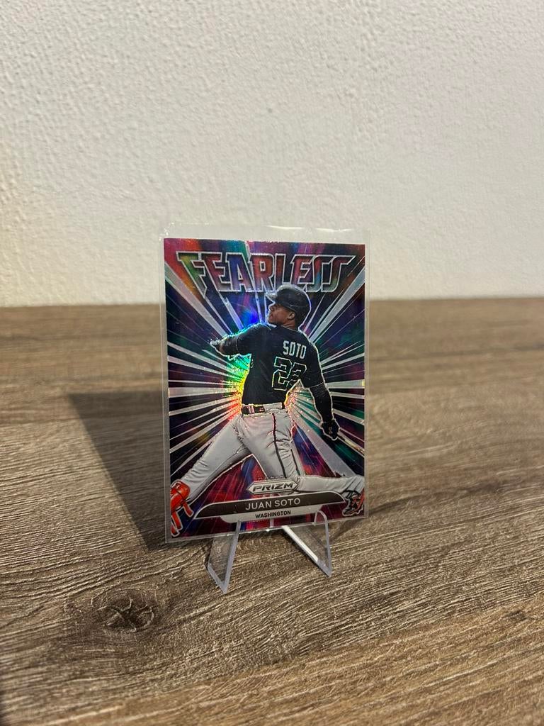 Juan Soto 2022 Panini Prizm Baseball #FL-11 Fearless, Ophalen of Verzenden, Zo goed als nieuw, Buitenlandse clubs, Poster, Plaatje of Sticker
