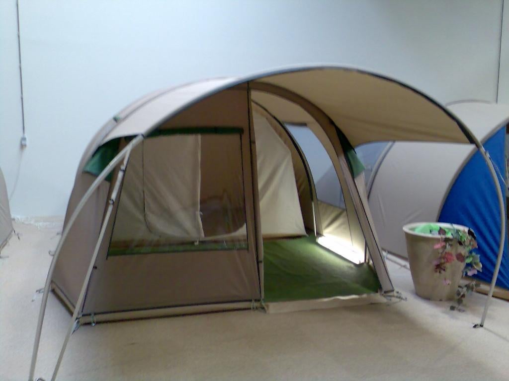 4 persoons tunneltent Falco Buizerd 350, Caravans en Kamperen, Tenten, Ophalen, Gebruikt, Tot en met 4