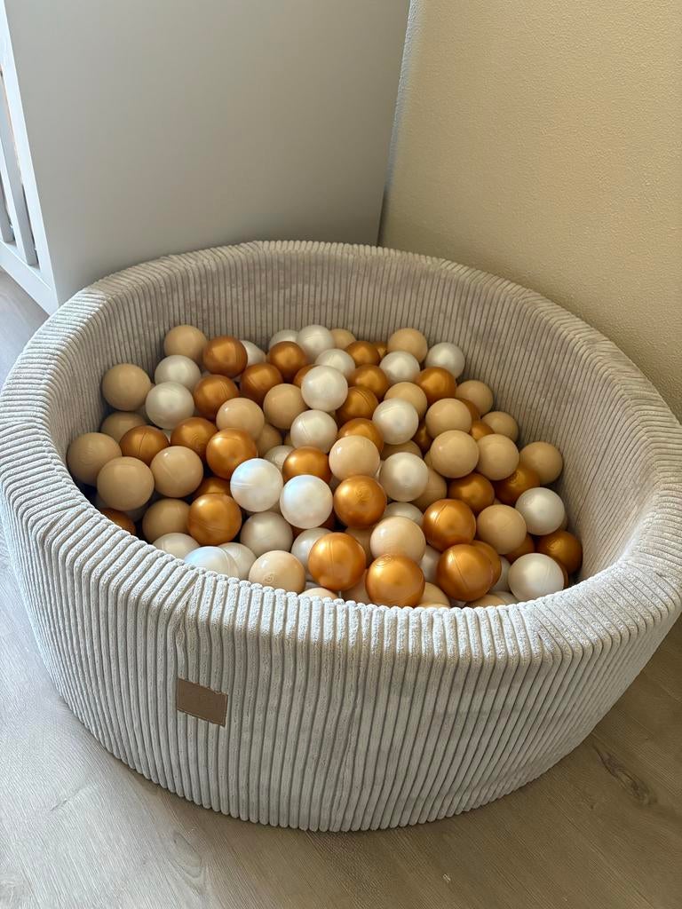 Ballenbak beige velvet met 150 ballen, Ophalen of Verzenden, Zo goed als nieuw, Overige typen