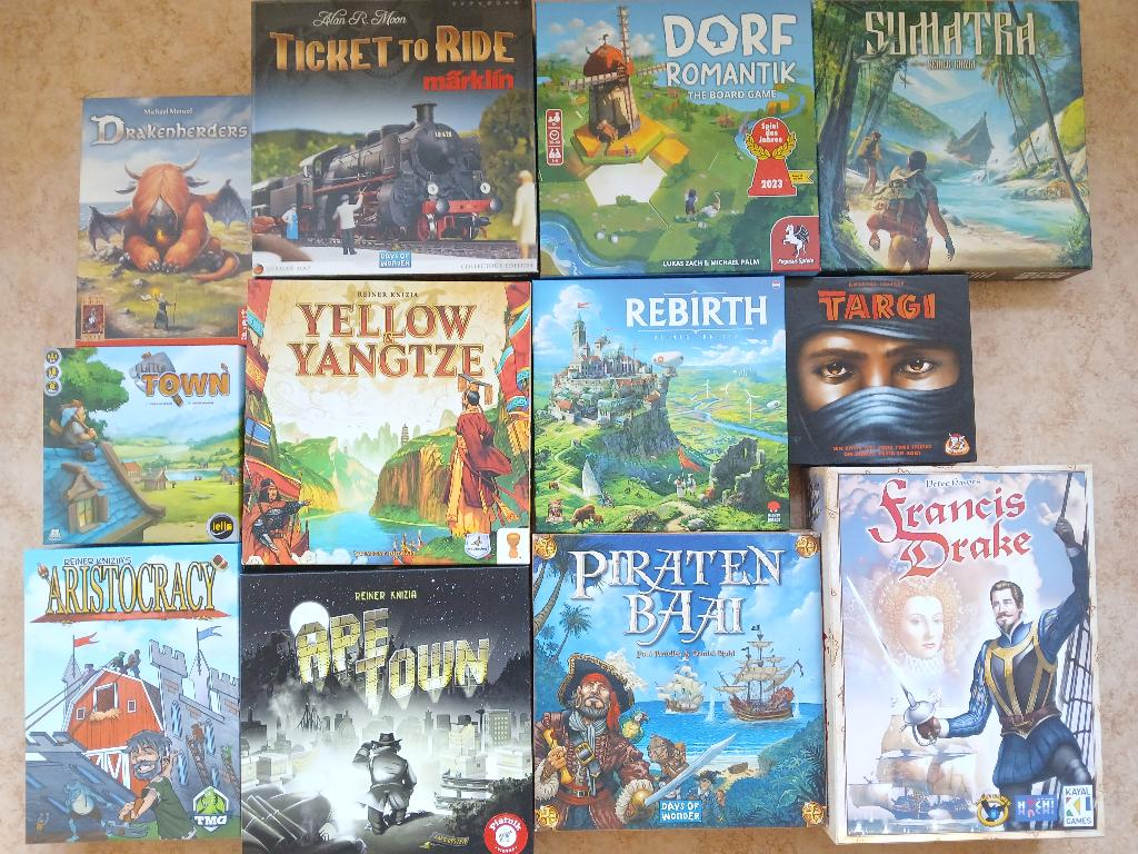 MEGA pakket 32 spellen 1 koop. O.a. Ticket to Ride Marklin, Hobby en Vrije tijd, Gezelschapsspellen | Bordspellen, Ophalen, Zo goed als nieuw