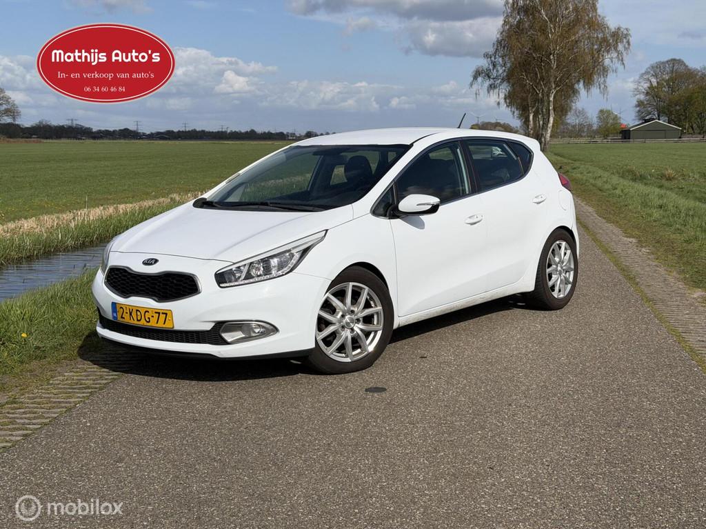 Kia cee'd 1.6 CRDi Comfort Pack, Auto's, Kia, Voorwielaandrijving, Euro 5, Wit, Origineel Nederlands