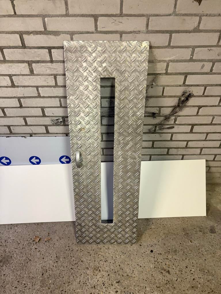 Aqaurium deksel, Ophalen