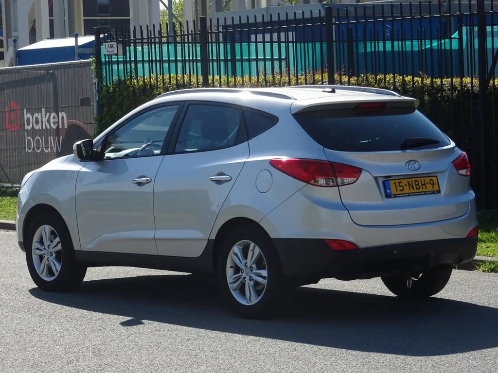 Hyundai ix35 2.0i Style NAP/LEER/NAVI/CAMERA/PD € 7.499,00, 1355 kg, 1998 cc, Navigatiesysteem, Gebruikt