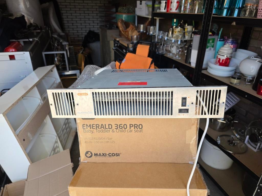 Myson KSU 600 CV Plintverwarming met RVS frontpaneel, Minder dan 30 cm, Radiator, Ophalen of Verzenden, 60 tot 150 cm