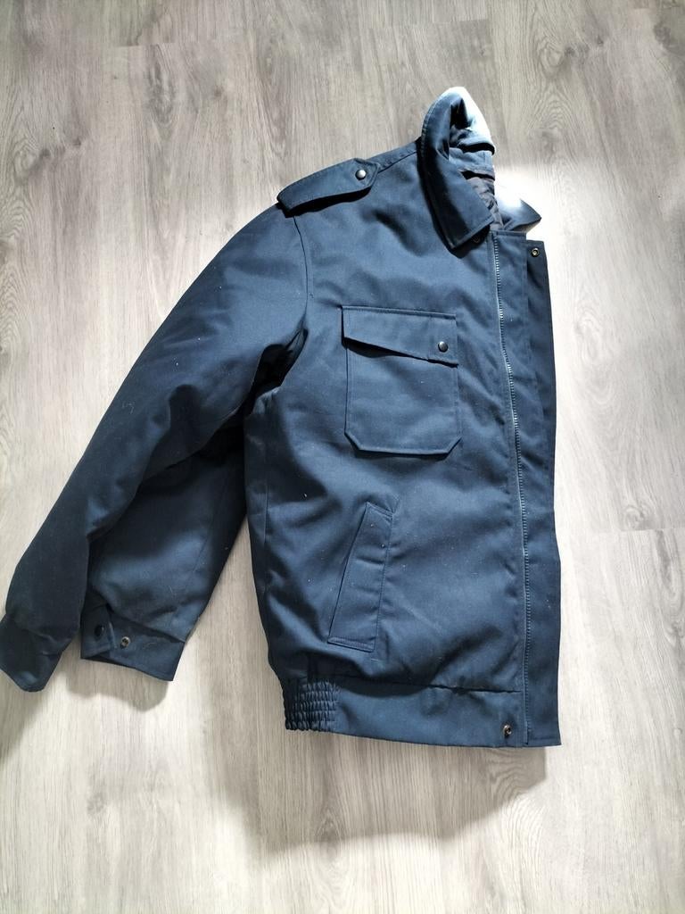 Donkerblauwe gewatteerde jas luchtmacht, Ophalen of Verzenden, Luchtmacht, Nederland, Kleding of Schoenen