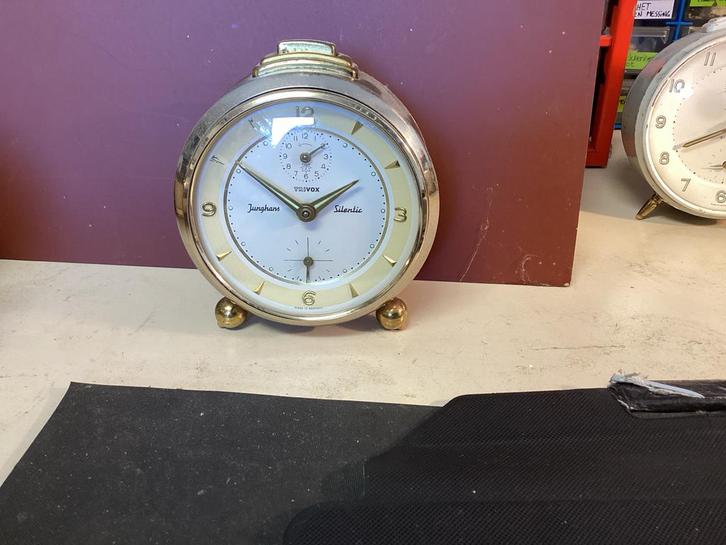 Junghans Trivox Silent-Tic Wekker uit de jaren '50, Antiek en Kunst, Antiek | Klokken, Ophalen of Verzenden
