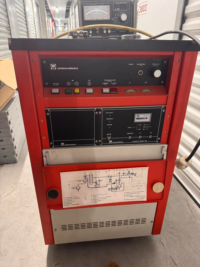 Leybold-Heraeus helium-vacuümtester, Ophalen, Gebruikt