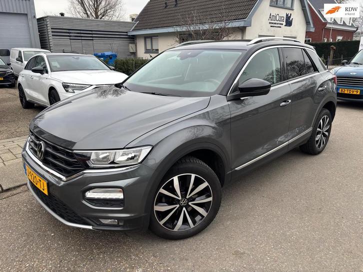 Volkswagen T-Roc 1.0 TSI Style Business Camera, Auto's, Volkswagen, Bedrijf, Te koop, T-Roc, ABS, Achteruitrijcamera, Adaptive Cruise Control