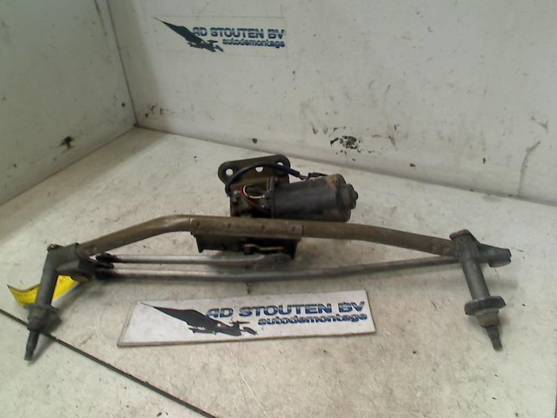 Ruitenwisser Mech + Motor Mercedes-Benz Vito (638.0) 2001, Gebruikt, Mercedes-Benz AG, Mercedes-Benz, Mercedesstraße 120, Stuttgart 70372, , Duitsland