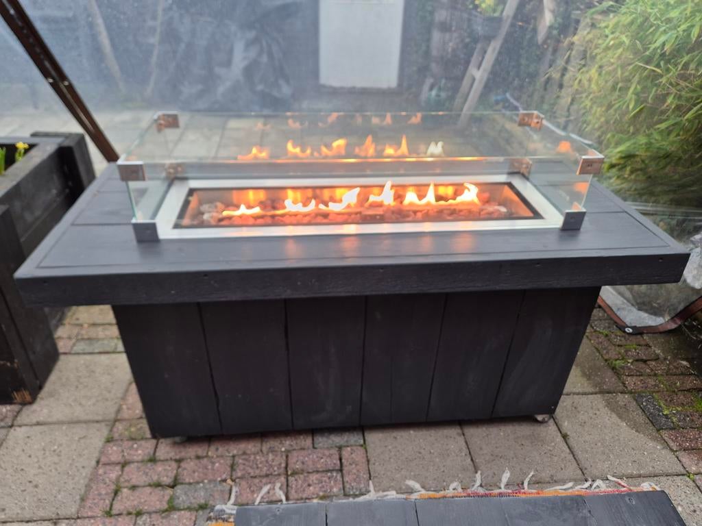 Vuurtafel met kast, glazen ombouw en afdek plaat., Tuin en Terras, Ophalen of Verzenden