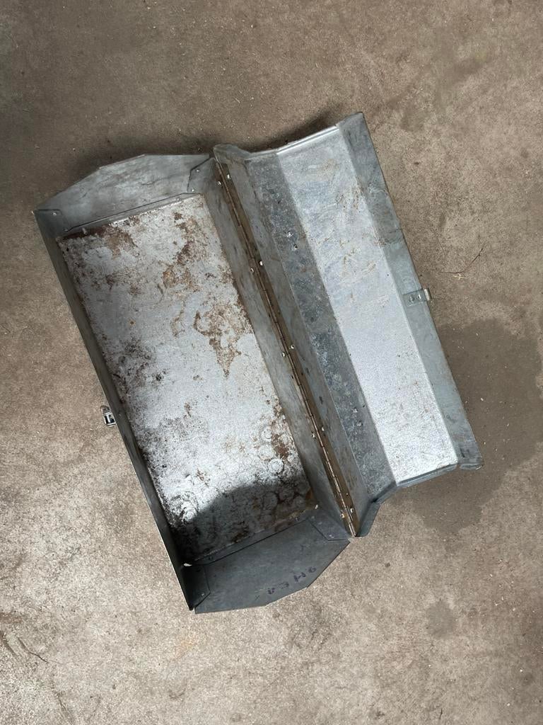 Aluminium lunchbox gereedschapskist, Ophalen