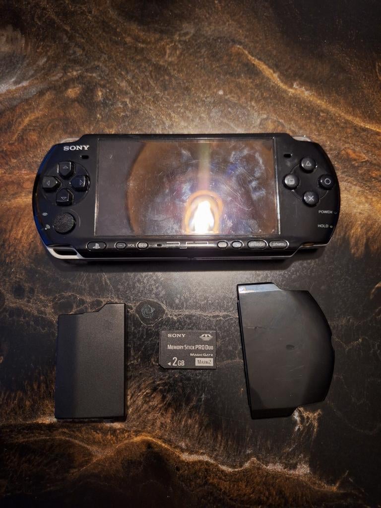 Defecte PSP 3000 met oranje lampje, Ophalen of Verzenden, Niet werkend, Zwart, PSP 3000