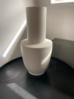 Grote Witte Metalen Vaas - Modern Design, Ophalen, Overige materialen, 50 tot 75 cm, Wit