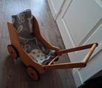 Oude poppenwagen met deken, Ophalen, Babypop