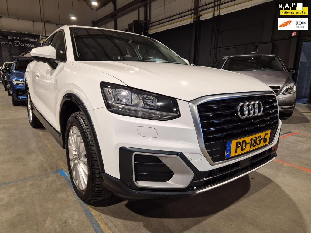 Audi Q2 1.6 TDI Design Pro Line - Automaat - Navigatie - PDC, Auto's, Gebruikt, 4 cilinders, 116 pk, Wit