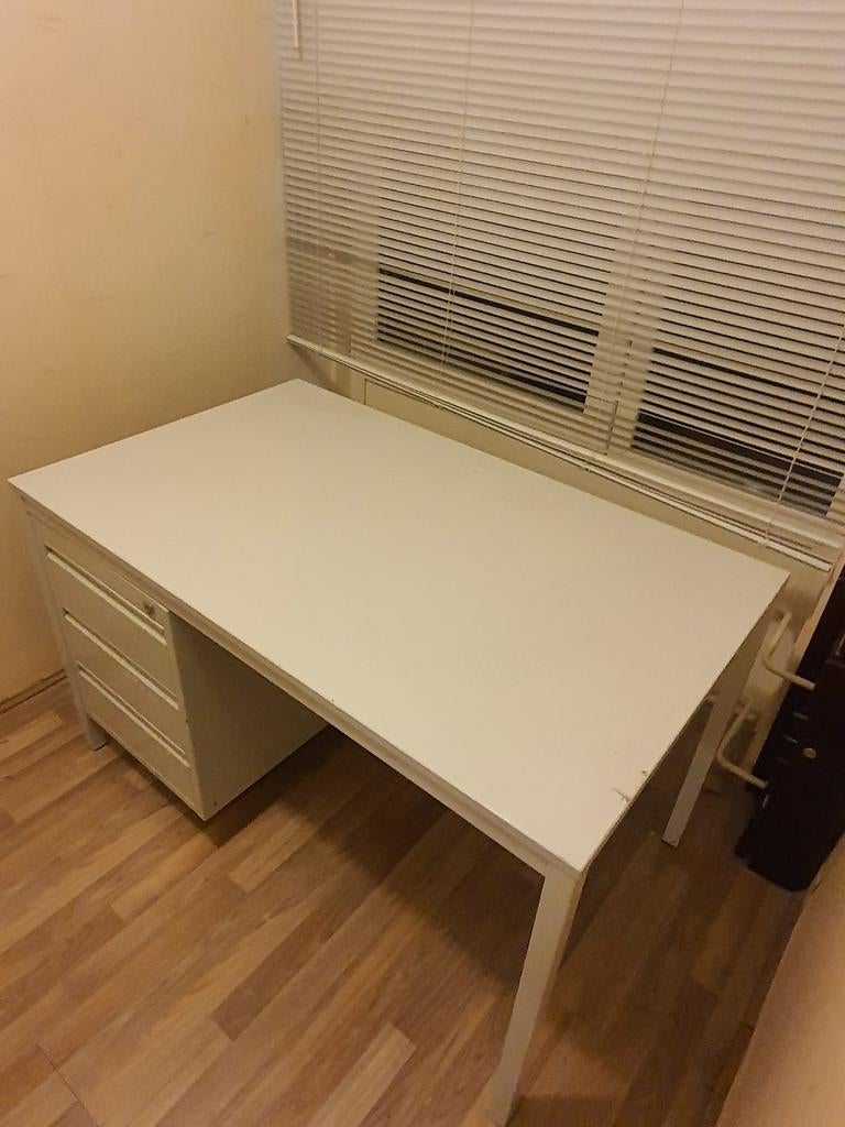 Bureau met ladeblok, Ophalen of Verzenden