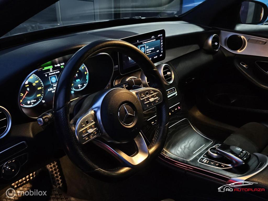Mercedes C-klasse 300 de AMG Panorama/Camera/Virtual cockpit, Auto's, Mercedes-Benz, Automaat, Parkeerassistent, 4 cilinders, 1795 kg