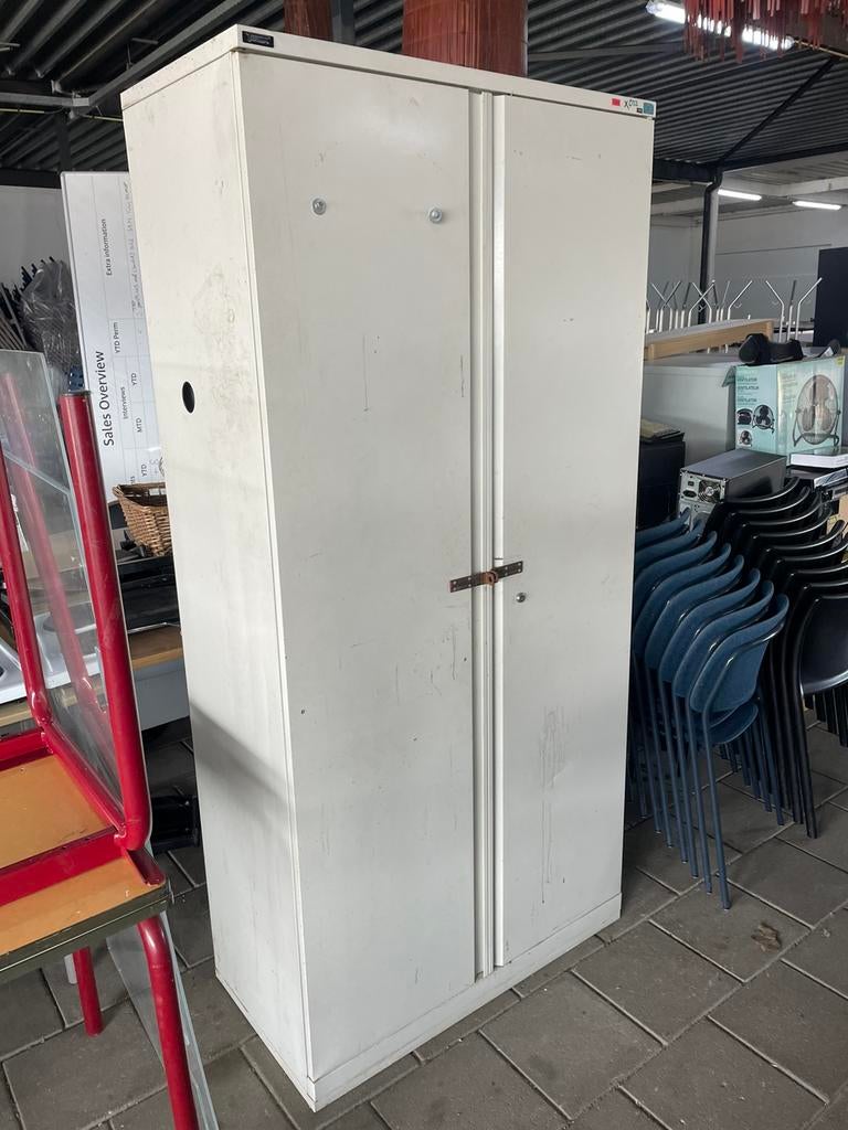 1x Draaideurkast Garage Kast Metaal, Huis en Inrichting, Kasten | Roldeurkasten en Archiefkasten, Ophalen, Gebruikt, 200 cm of meer