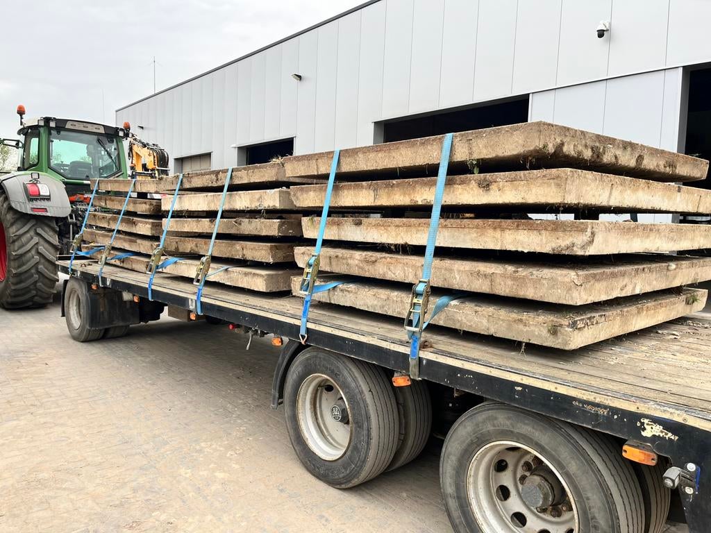 Stelcon platen 2x2 m, Ophalen, Gebruikt, Beton, Overige typen