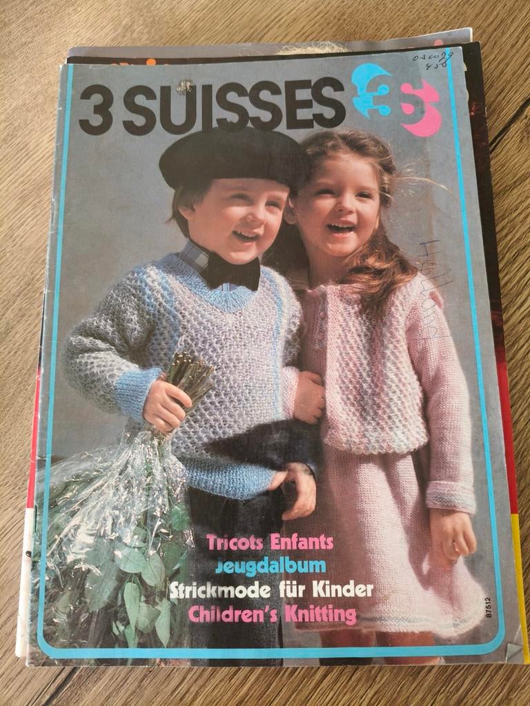 Vintage brei magazines 3 suisses, Hobby en Vrije tijd, Breien en Haken, Verzenden, Gebruikt, Breien of Haken, Patroon of Boek