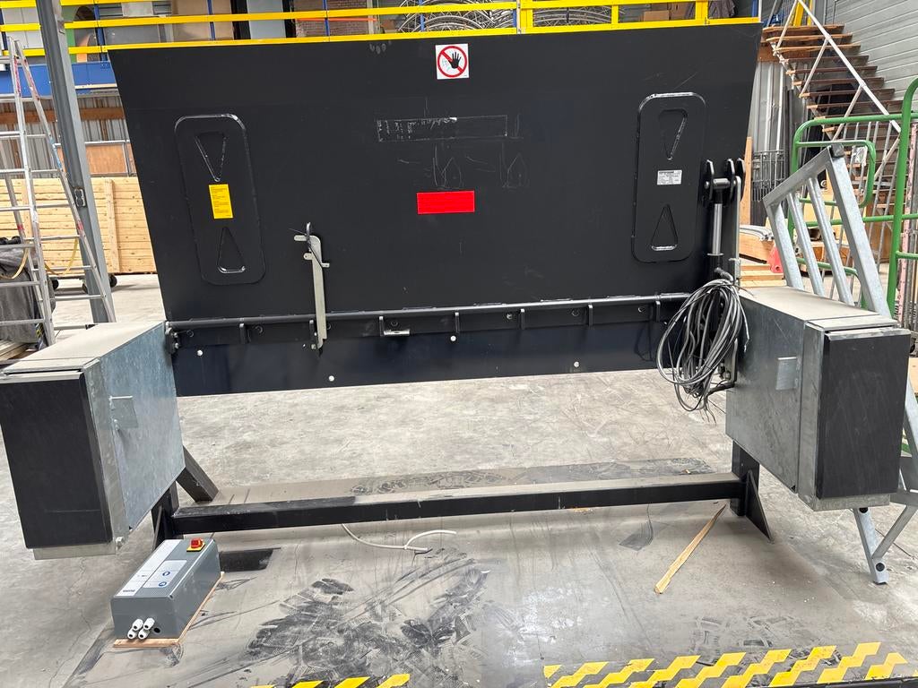 Looddock Edge Dock compleet met kast, hekje en stootblok, Ophalen