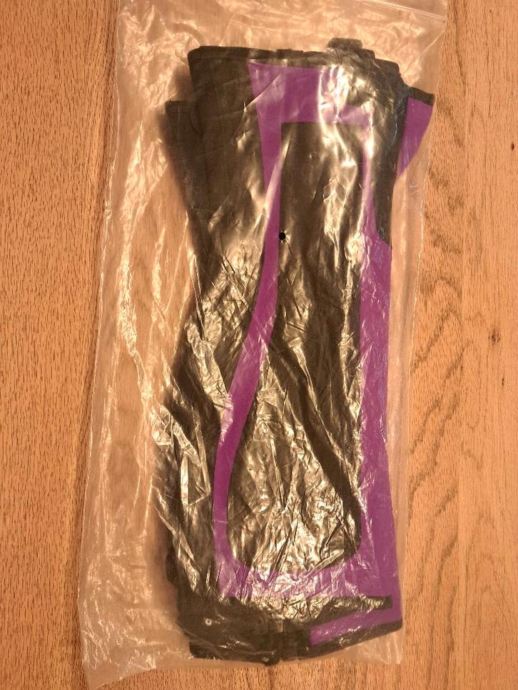 Tryne neopreen chaps, Dieren en Toebehoren, Paardrijkleding, Nieuw, Schoeisel, Overige soorten, Ophalen of Verzenden