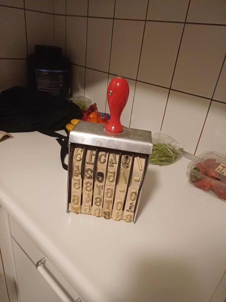 Grote Oude stempel van vroeger 20 centimeter, Hobby en Vrije tijd, Stempelen, Ophalen, Gebruikt, Houten stempel