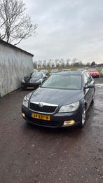 Skoda Octavia 1.2 TSI Combi 2012 Grijs nieuwe apk, Auto's, Skoda, Voorwielaandrijving, 4 cilinders, Origineel Nederlands, Zilver of Grijs