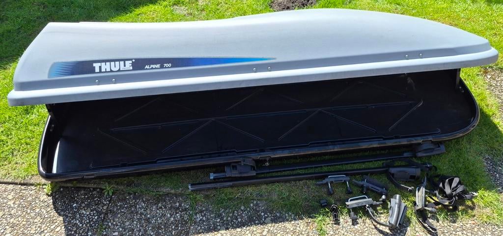 Thule Touring Alpine 700 dakkoffer, Ophalen of Verzenden, Zo goed als nieuw