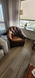 Klassieke Chesterfield fauteuil - Bruin leer, Huis en Inrichting, Fauteuils, Ophalen, Gebruikt, 75 tot 100 cm, Klassiek, Chesterfield